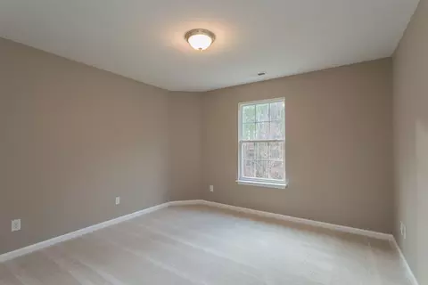 408 Summer Breeze Dr, Durham, NC 27704 photo 13