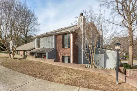 202 Clancy Cir, Cary, NC 27511 photo 1