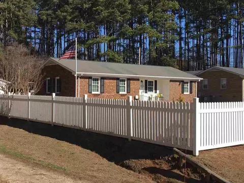 114 Bennett Rd, Coats, NC 27521 photo 2