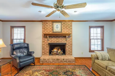 5 Sinclair Cir, Durham, NC 27705 photo 9