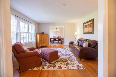 719 Clarion Dr, Durham, NC 27705 photo 2