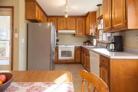 719 Clarion Dr, Durham, NC 27705 photo 10