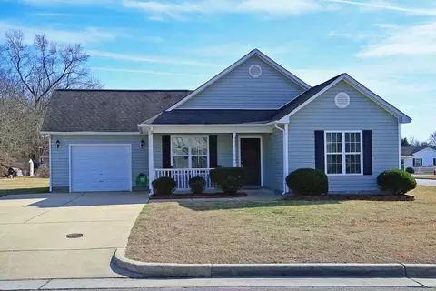 200 Deebeau Ln, Selma, NC 27576 photo 1