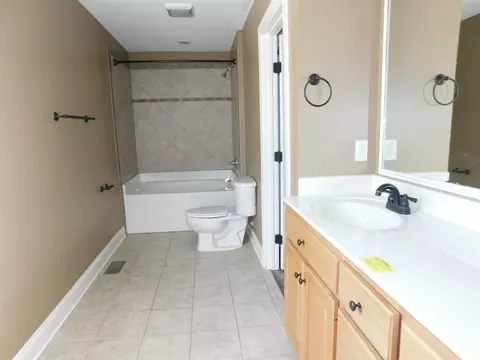 107 Ben Ct, Bunnlevel, NC 28323 photo 9