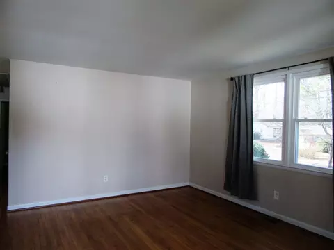 3512 Apache Dr, Raleigh, NC 27609 photo 4