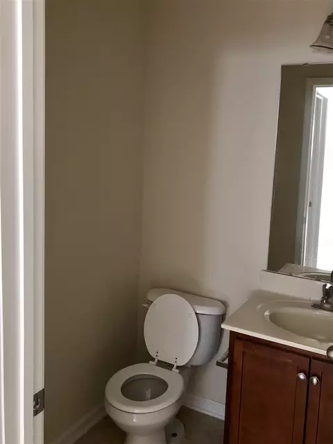 1004 Oak Park Dr, Durham, NC 27703 photo 8