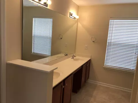 1004 Oak Park Dr, Durham, NC 27703 photo 14