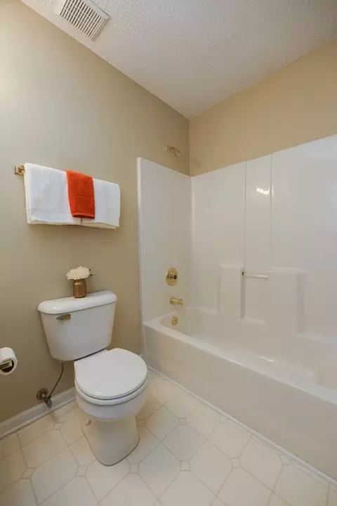 3 Windsor Glen Dr, Durham, NC 27703 photo 16