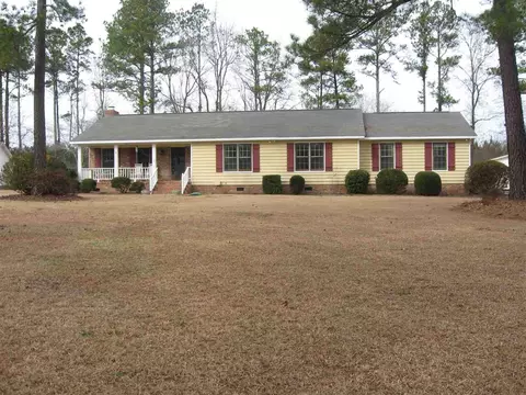 161 Ormond Ln, Selma, NC 27576 photo 2