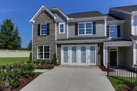 512 Cedar Ridge Rd, Cary, NC 27513 photo 1
