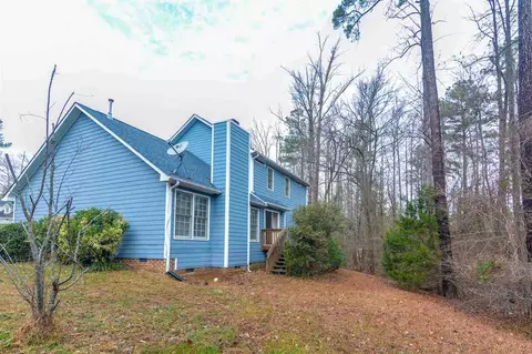 608 Chadbourne Dr, Durham, NC 27703 photo 6