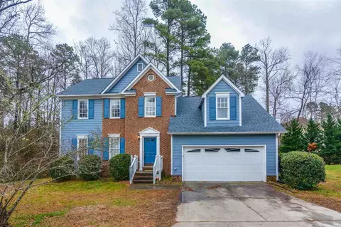 608 Chadbourne Dr, Durham, NC 27703 photo 1