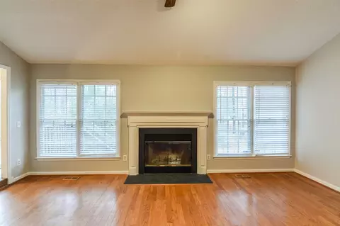 608 Chadbourne Dr, Durham, NC 27703 photo 7