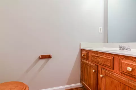 608 Chadbourne Dr, Durham, NC 27703 photo 25
