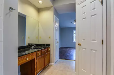 608 Chadbourne Dr, Durham, NC 27703 photo 18