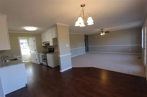 108 Lansing Dr, Benson, NC 27504 photo 7
