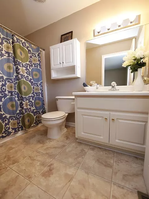 310 Flowers St, Smithfield, NC 27577 photo 7
