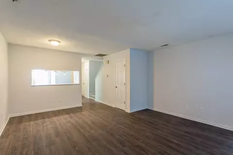 8 Providence Ct, Durham, NC 27705 photo 9