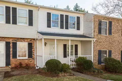 8 Providence Ct, Durham, NC 27705 photo 1