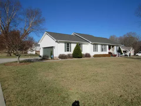 293 Bristol Meadows Rd, Kittrell, NC 27544 photo 2