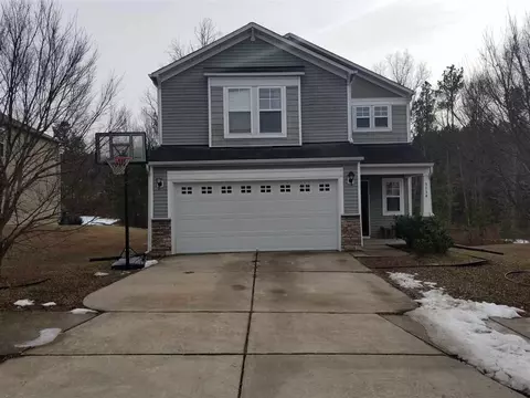 3738 Mountain Brook Cir, Durham, NC 27704 photo 1
