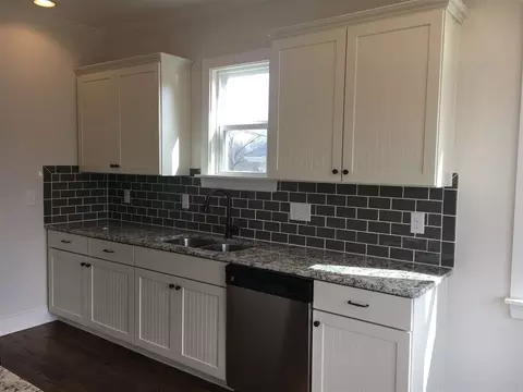 2114 Ashe St, Durham, NC 27703 photo 9