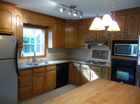 6009 Baird St, Durham, NC 27712 photo 2