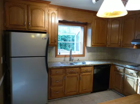 6009 Baird St, Durham, NC 27712 photo 3