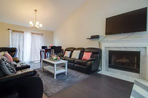 520 E Carver St, Durham, NC 27704 photo 5