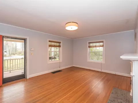 404 E Markham Ave, Durham, NC 27701 photo 12