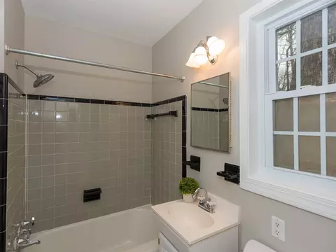 404 E Markham Ave, Durham, NC 27701 photo 15