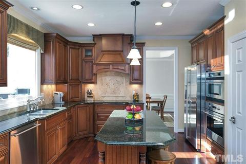 305 Gingergate Dr, Cary, NC 27519 photo 2