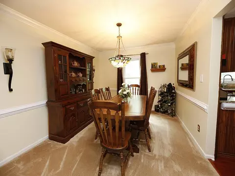5303 Oakbrook Dr, Durham, NC 27713 photo 4
