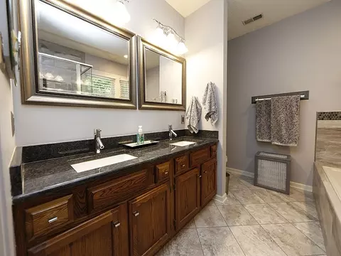 5303 Oakbrook Dr, Durham, NC 27713 photo 11