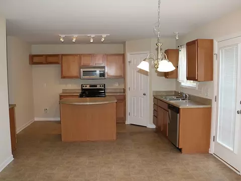 4403 Broomstraw Ct, Durham, NC 27704 photo 13