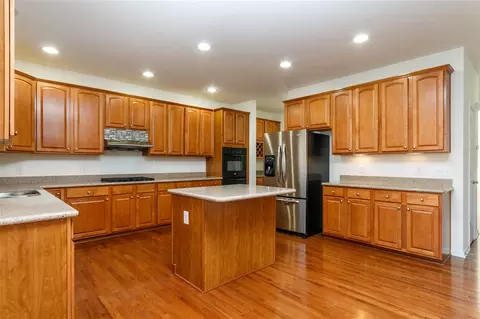 2012 Kilarney Ridge Loop, Cary, NC 27511 photo 8