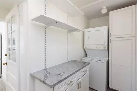 600 E Whitaker Mill Rd, Raleigh, NC 27608 photo 9