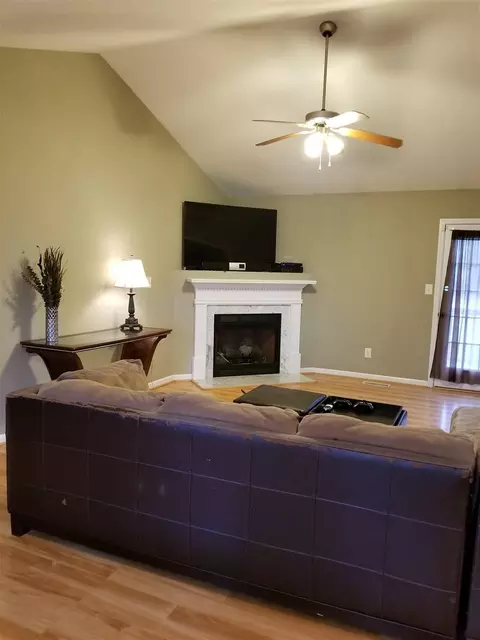 102 Fox Chase Ln, Smithfield, NC 27577 photo 9