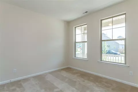 1004 Lubbock Ln, Durham, NC 27703 photo 3
