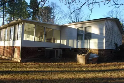 5749 Craig, Durham, NC 27712 photo 2