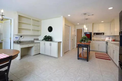 919 Milton Rd, Durham, NC 27712 photo 9