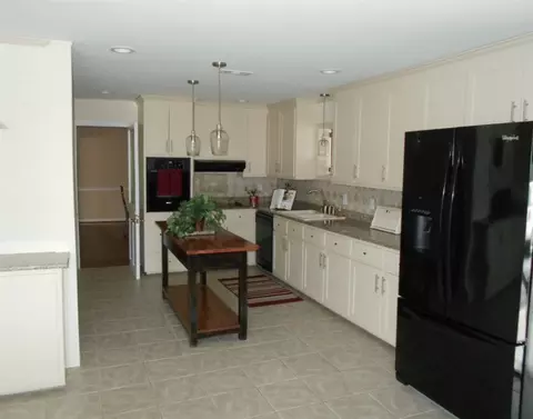 919 Milton Rd, Durham, NC 27712 photo 8