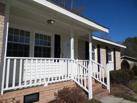 1300 Edgebrook Dr, Garner, NC 27529 photo 2