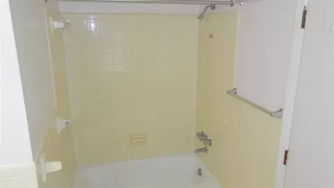 322 E Millbrook Rd, Raleigh, NC 27609 photo 19