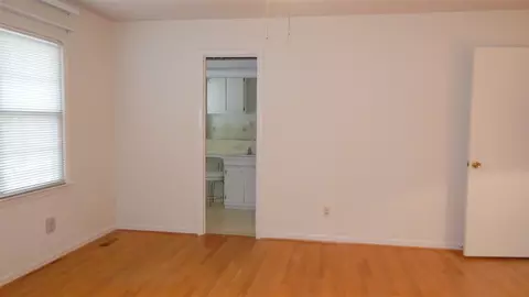 322 E Millbrook Rd, Raleigh, NC 27609 photo 17