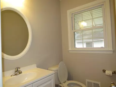 322 E Millbrook Rd, Raleigh, NC 27609 photo 7