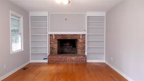 322 E Millbrook Rd, Raleigh, NC 27609 photo 8
