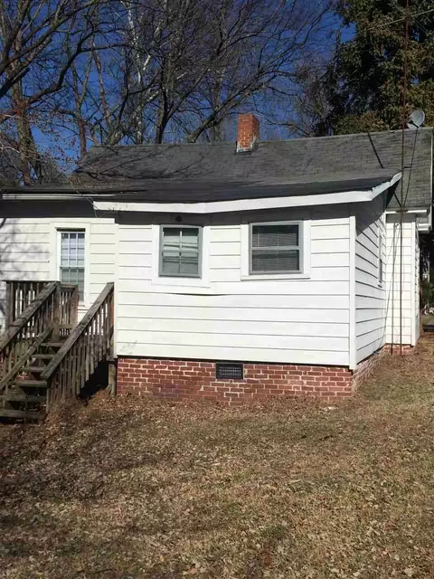 104 E Hammond St, Durham, NC 27704 photo 2