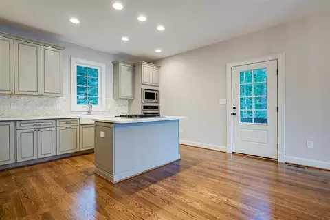 4 Premier Ct, Durham, NC 27713 photo 1