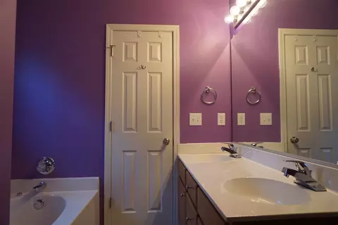 4 Lost Tree Ct, Durham, NC 27703 photo 10